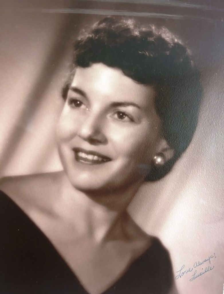 Lucille Louise Boyajian Lynch Profile Photo