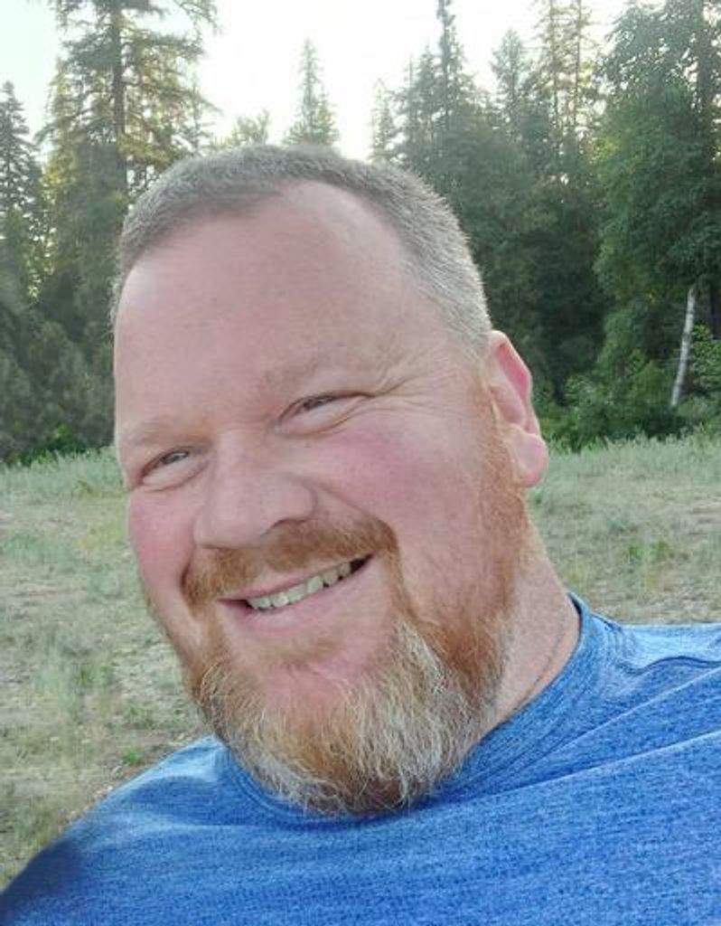 Toby Neil Banks Profile Photo