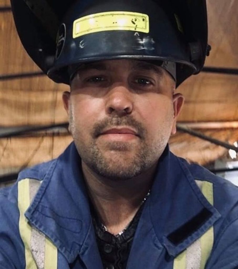 Mark Gibbons Profile Photo