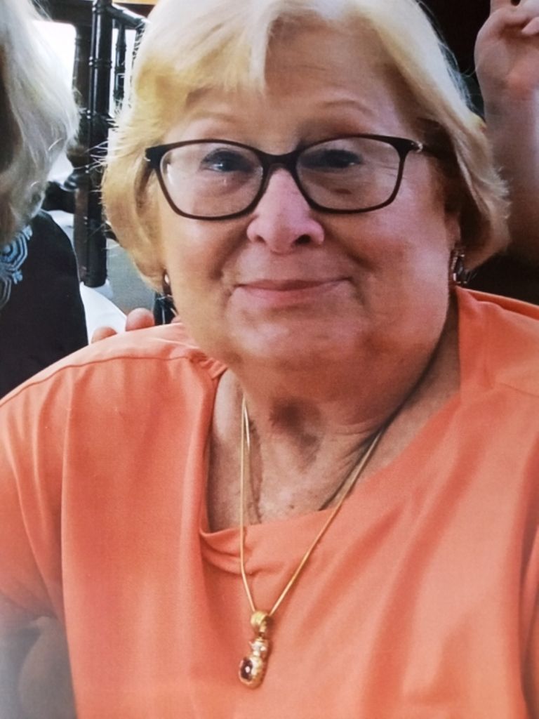 Jane F. Banfield Profile Photo