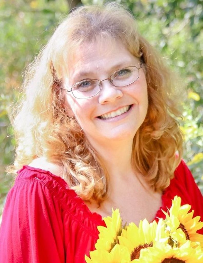 Kelli Strom Profile Photo
