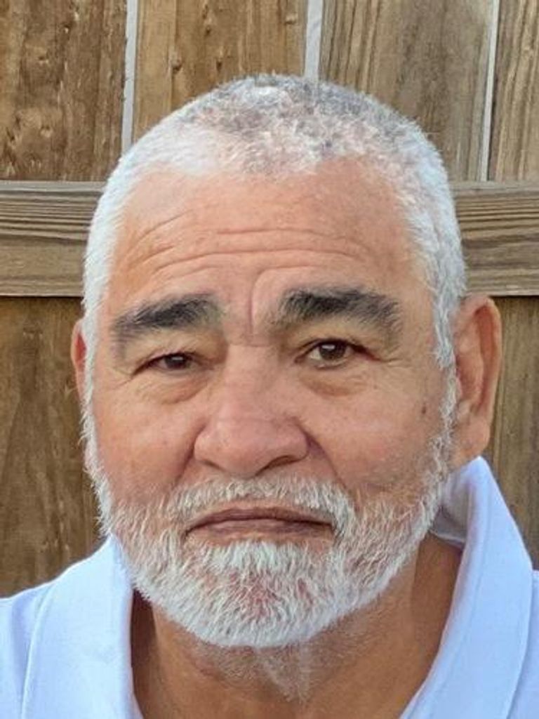 Daniel Martinez Profile Photo