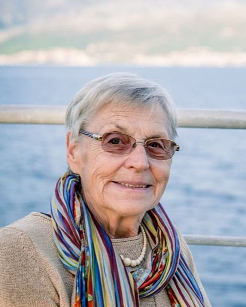 Marion Davis Profile Photo