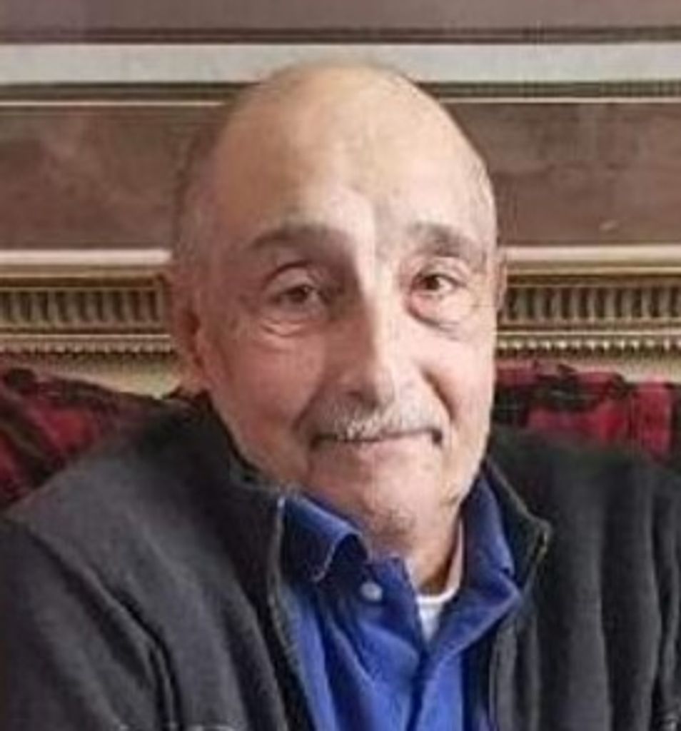 Gaetano "Tom" Peter Derosa