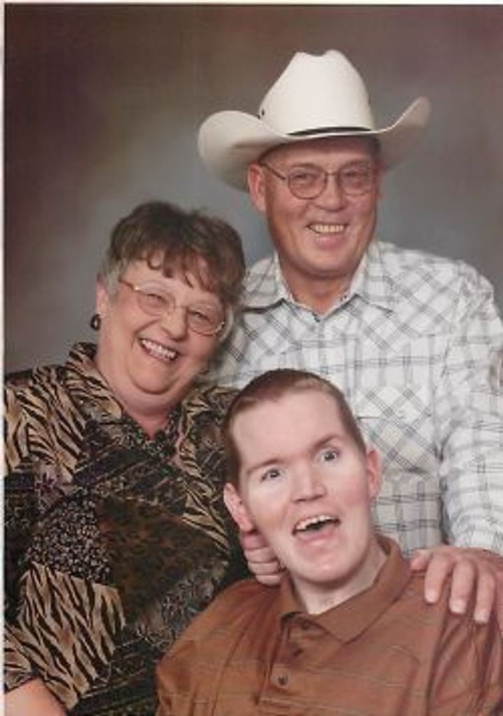 Robert Pierce Profile Photo