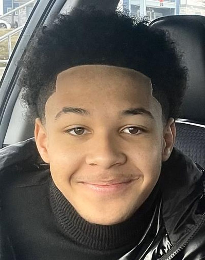 Tristen Latrell Rey Hochstetler Profile Photo
