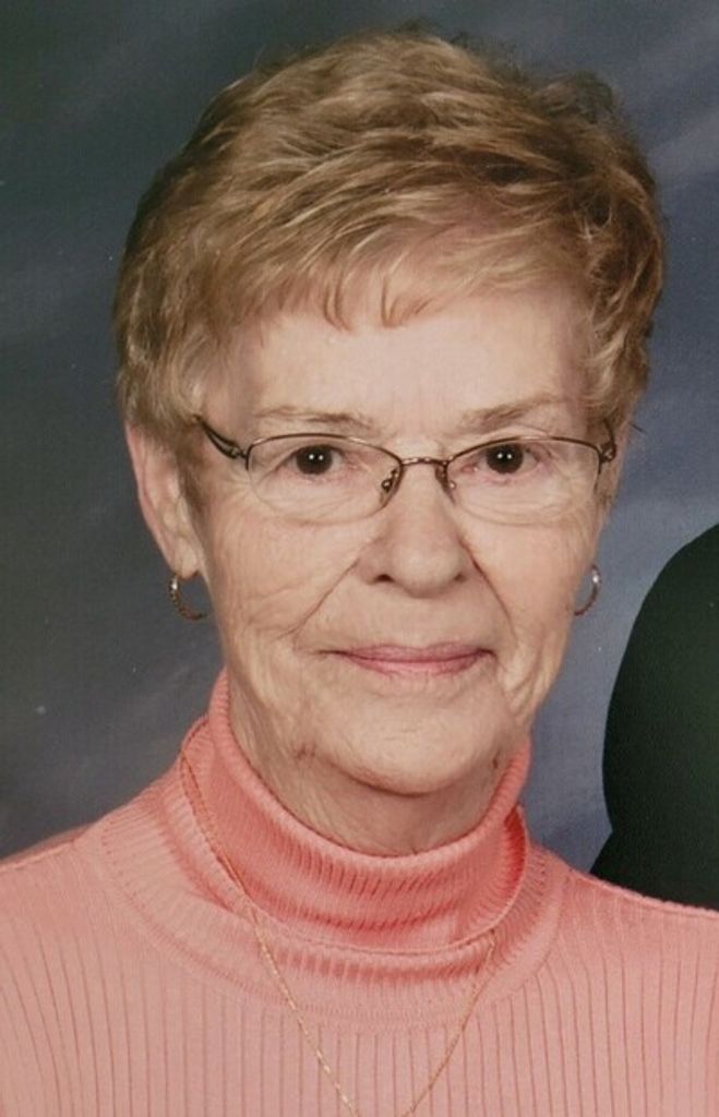 Della Mae Rogers Profile Photo