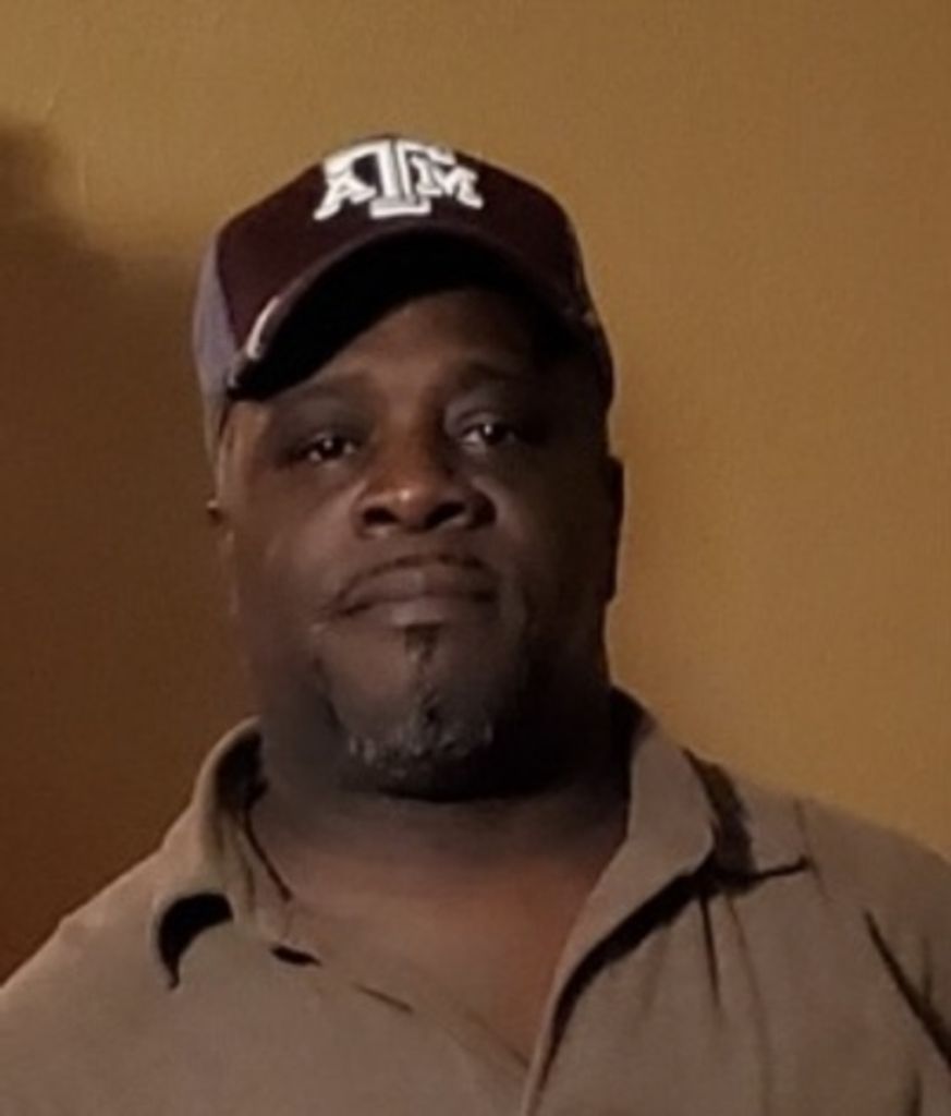 Eddie Lorenzo Bell Profile Photo