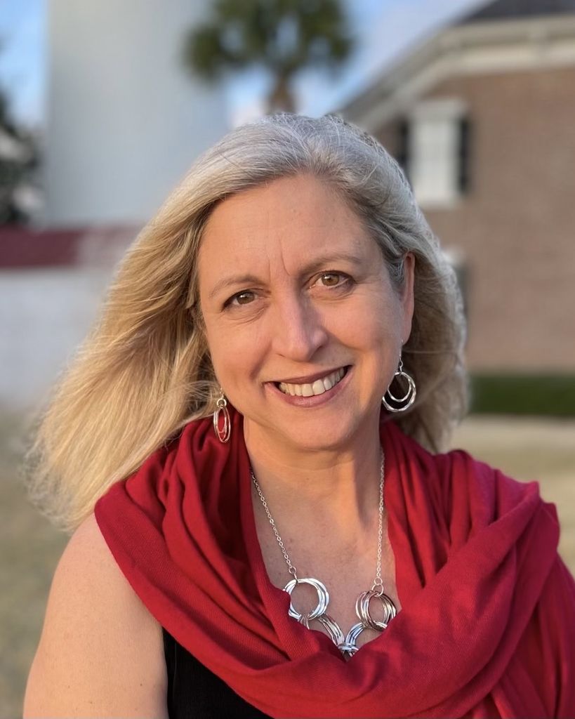 Dr. Elizabeth Whittaker Huggins Profile Photo