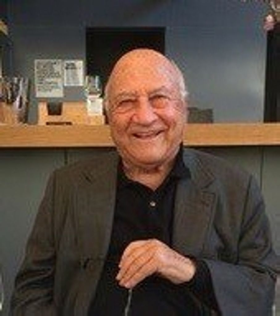 Robert Harris Profile Photo