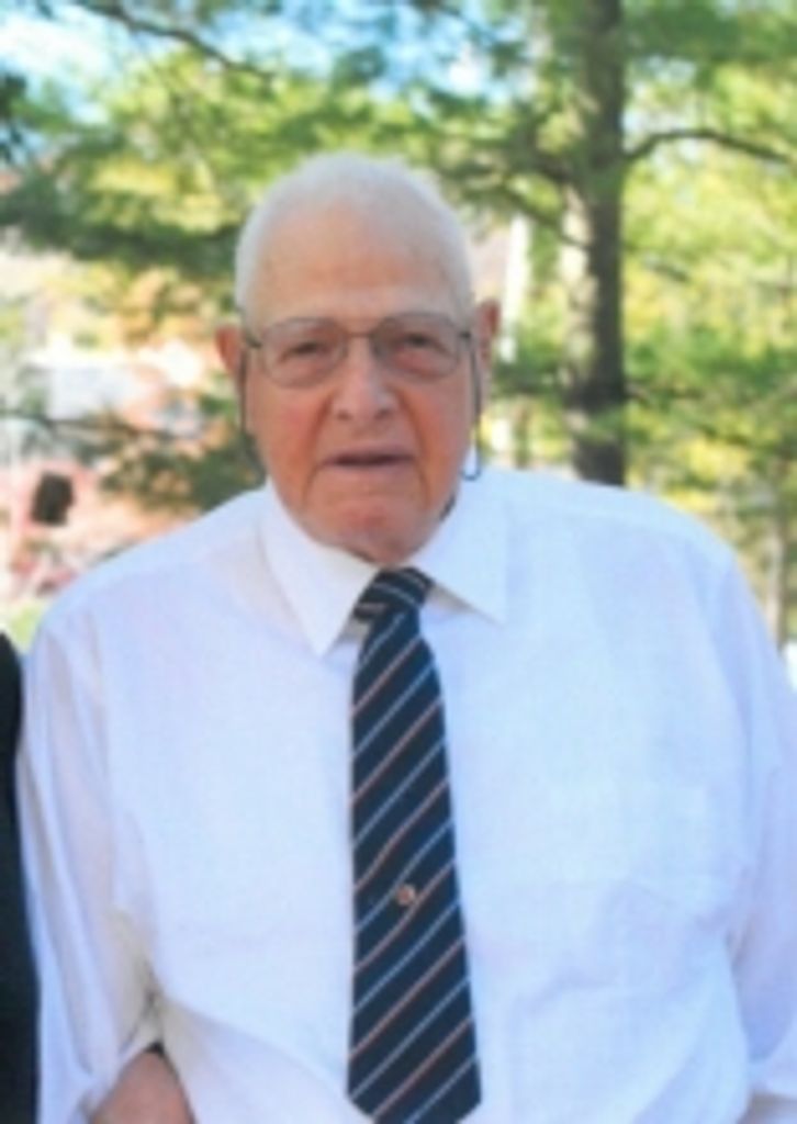Allan L. Macdonald, Sr.