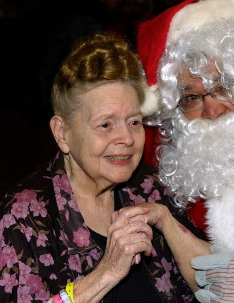 Doris Fay (Sherman)  Korona