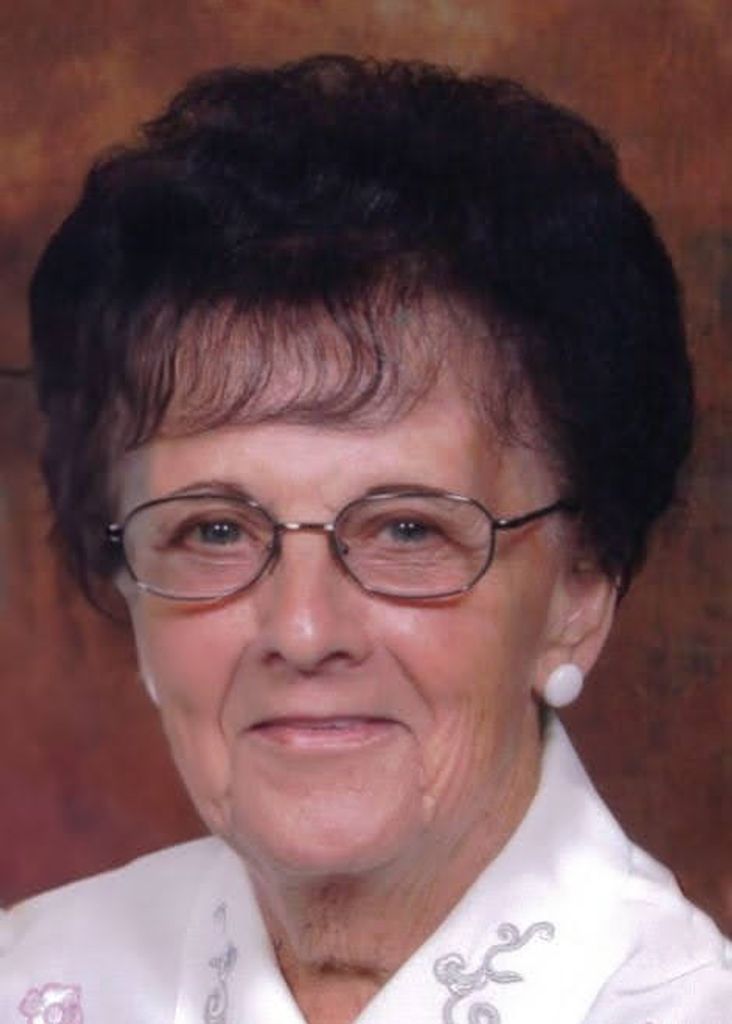 Evelyn G. (Frey)  Bouillon