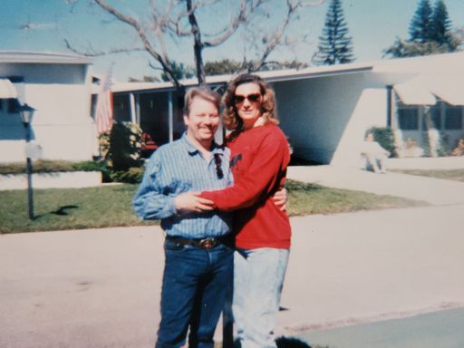 Karen Floor photo gallery thumbnail 28 of 206