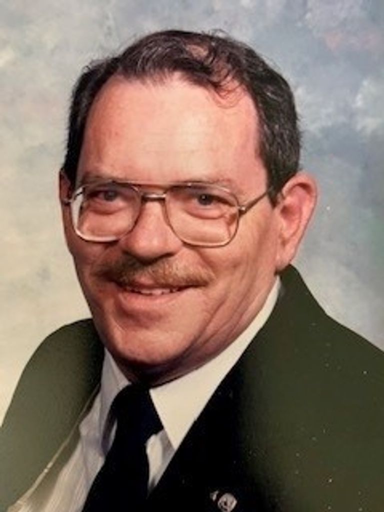 Russell Marston, Jr. Profile Photo