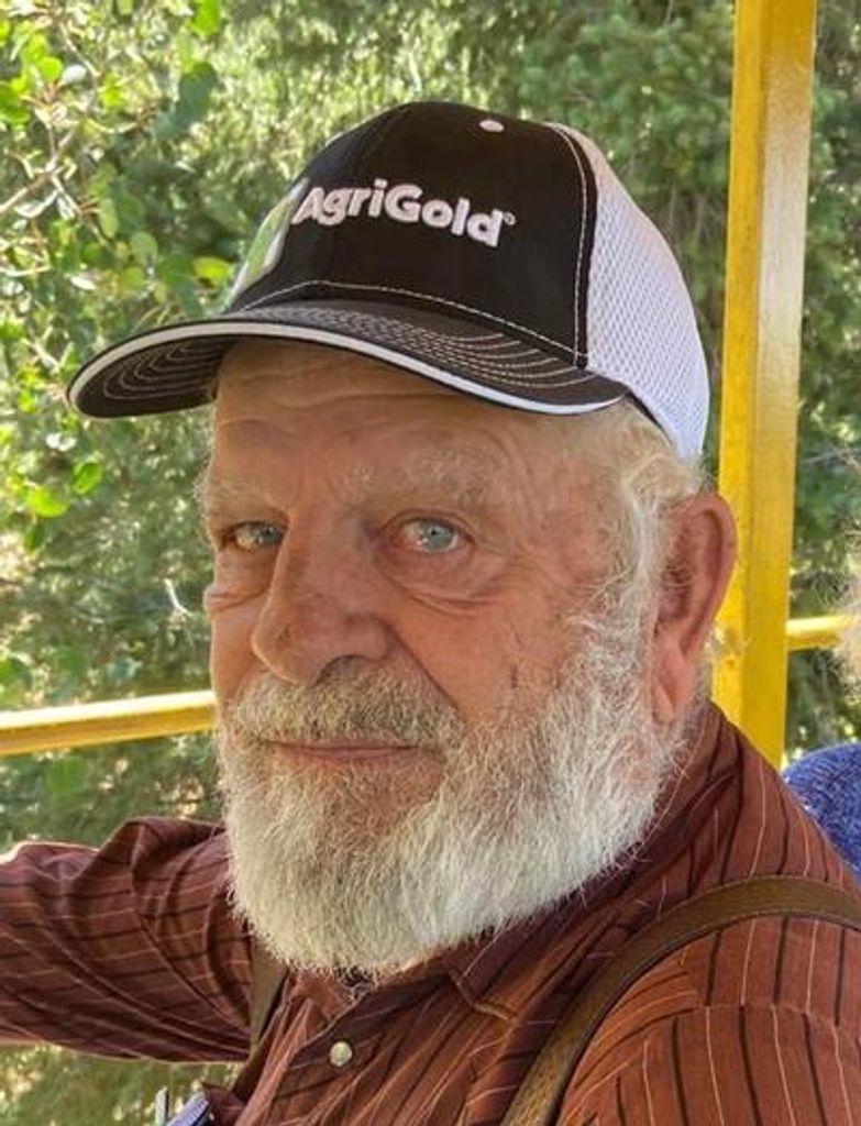 Murry Edward Renner Profile Photo