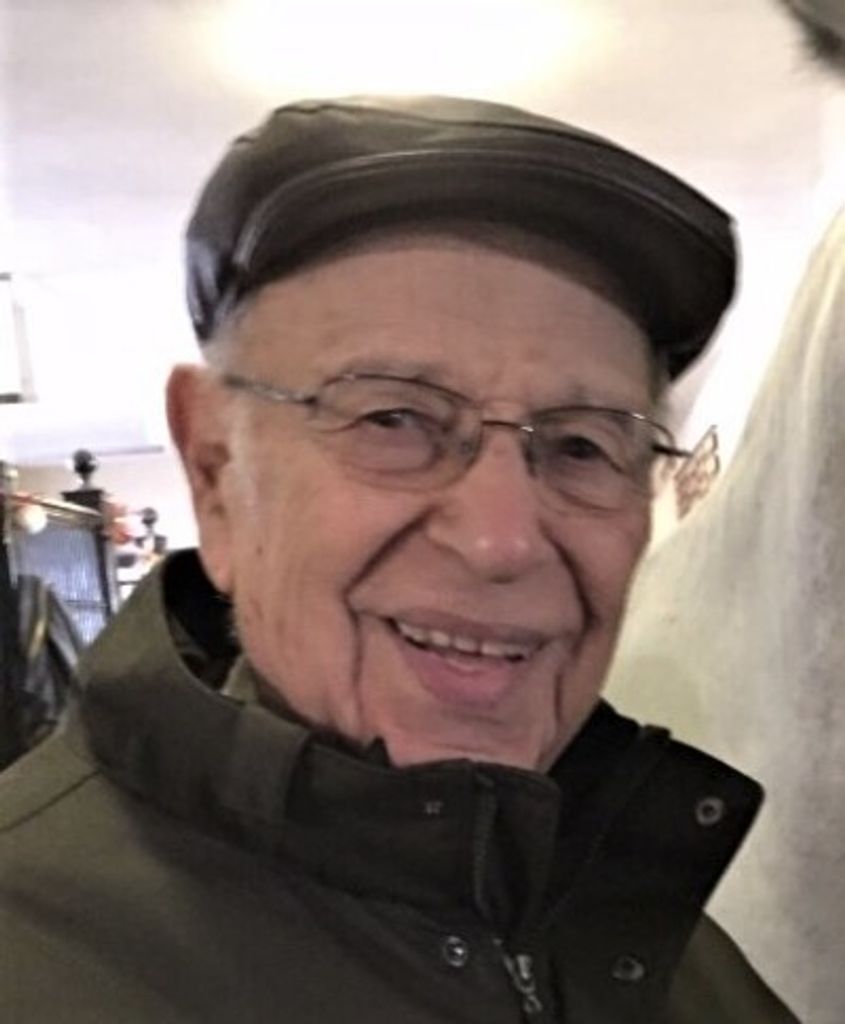 James Karantzis Profile Photo