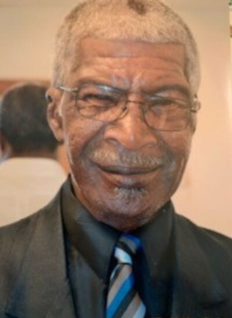 Robert G White Profile Photo