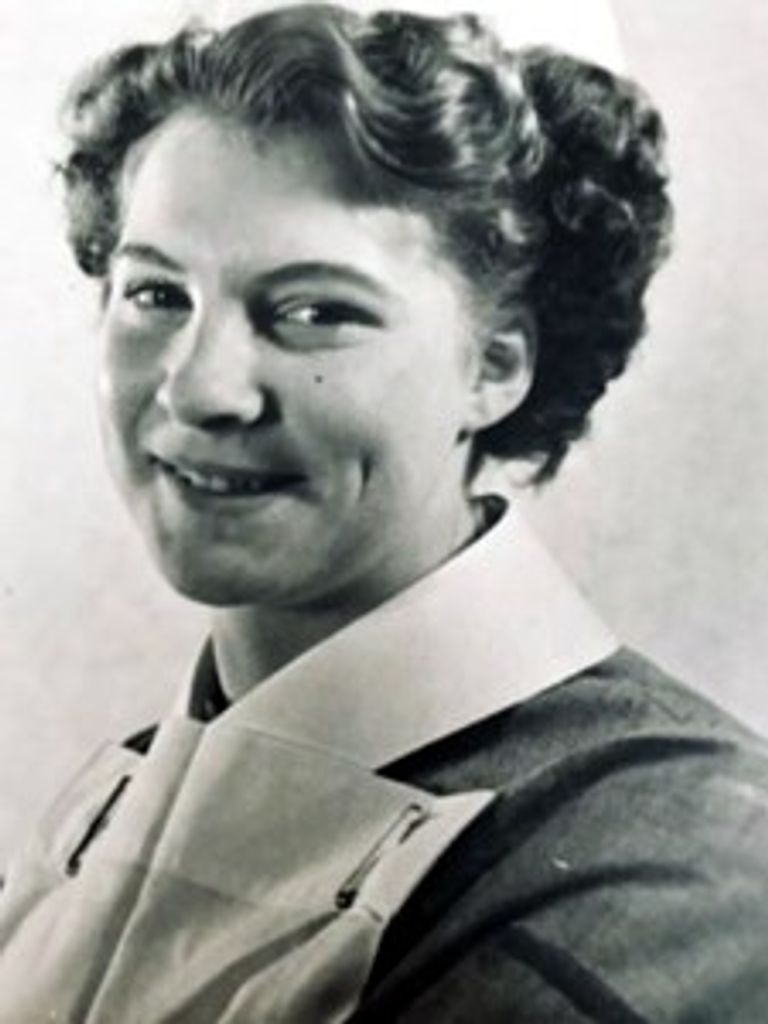 Dunnachie, Sybil