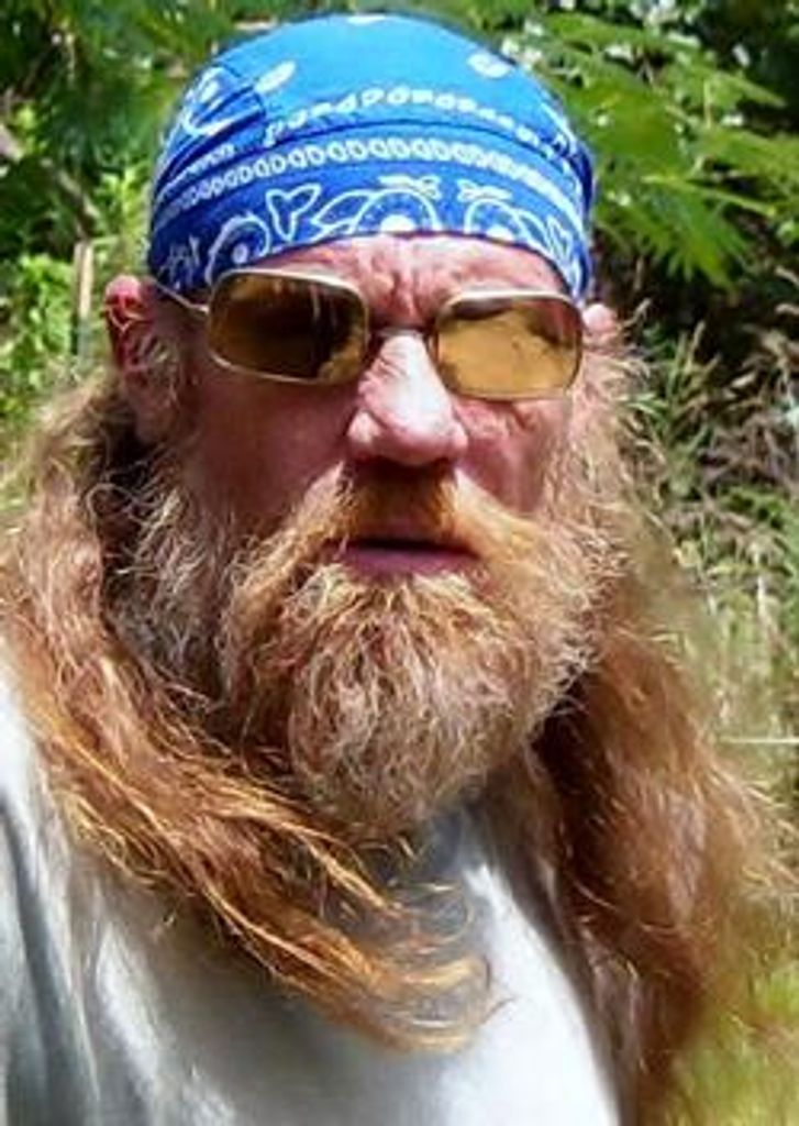 Daniel Ray Combs Profile Photo