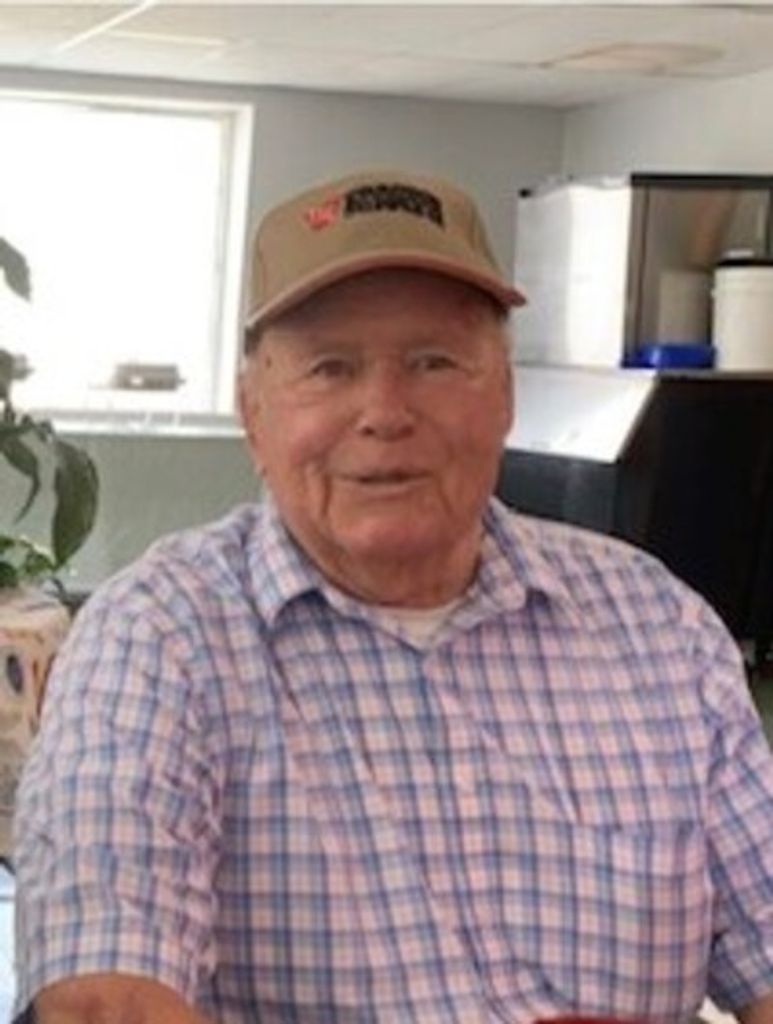 Wilford Johnny Woolsey Profile Photo