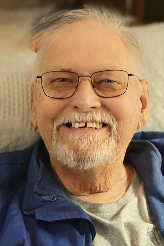 Howard William Macneil Jr Profile Photo