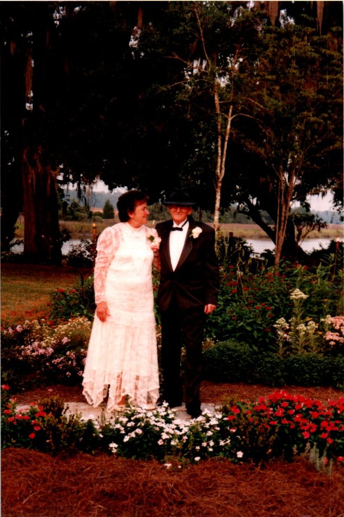 Winifred Ann "Winnie" Wallace
