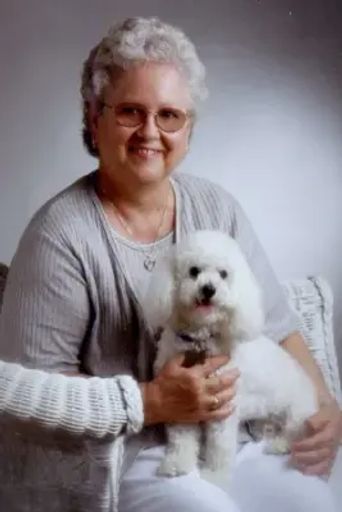 Sue Bennett Profile Photo