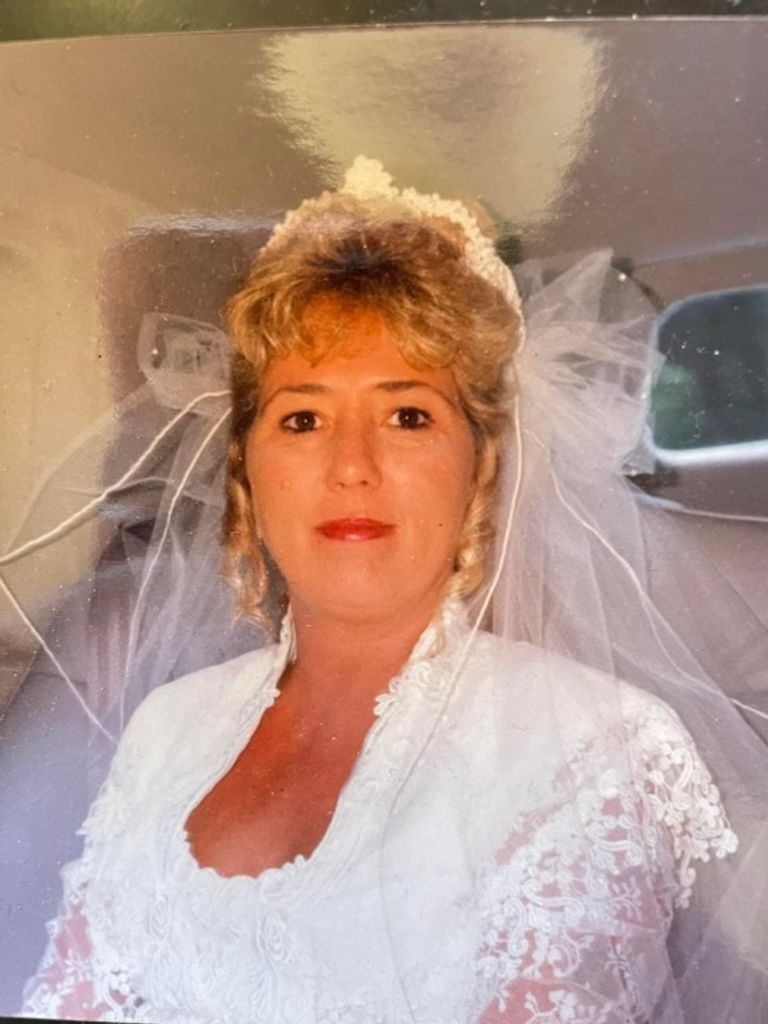 Bunny Sue (Goss)  Muellerweiss Profile Photo