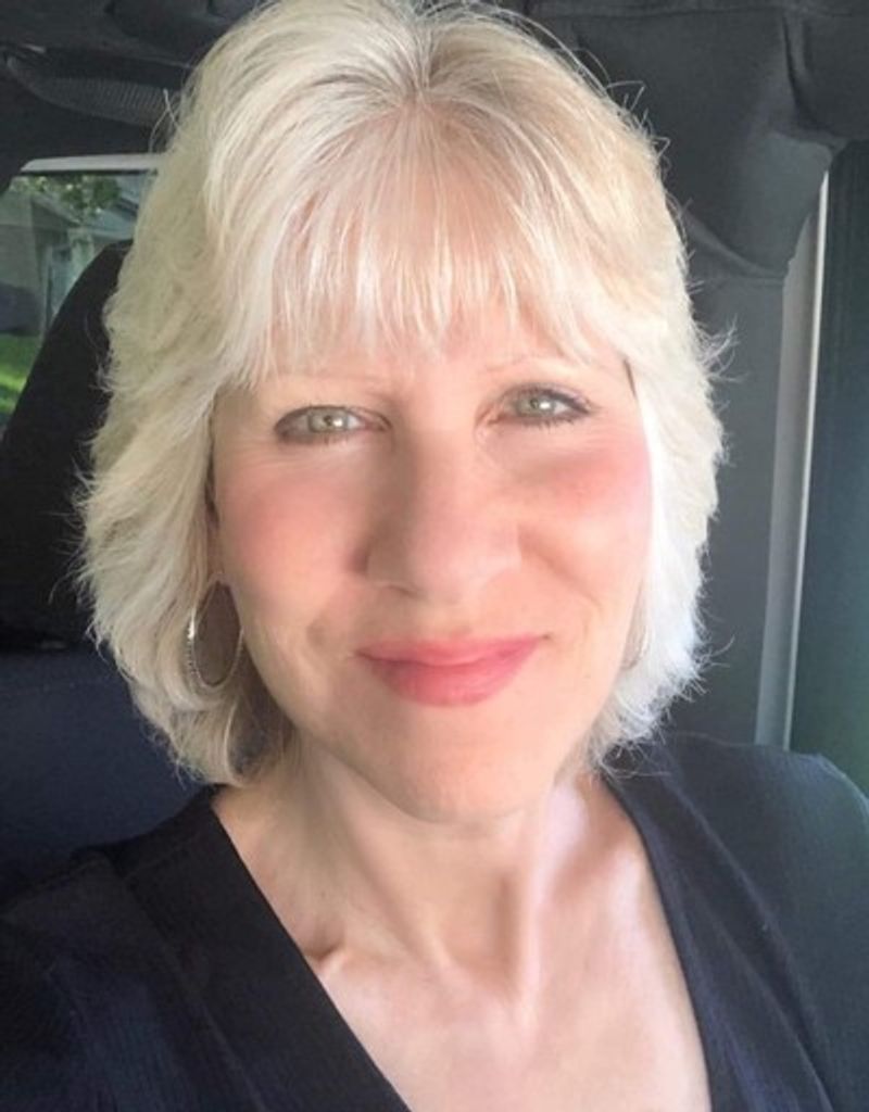 Cindy Leigh Christeson Profile Photo