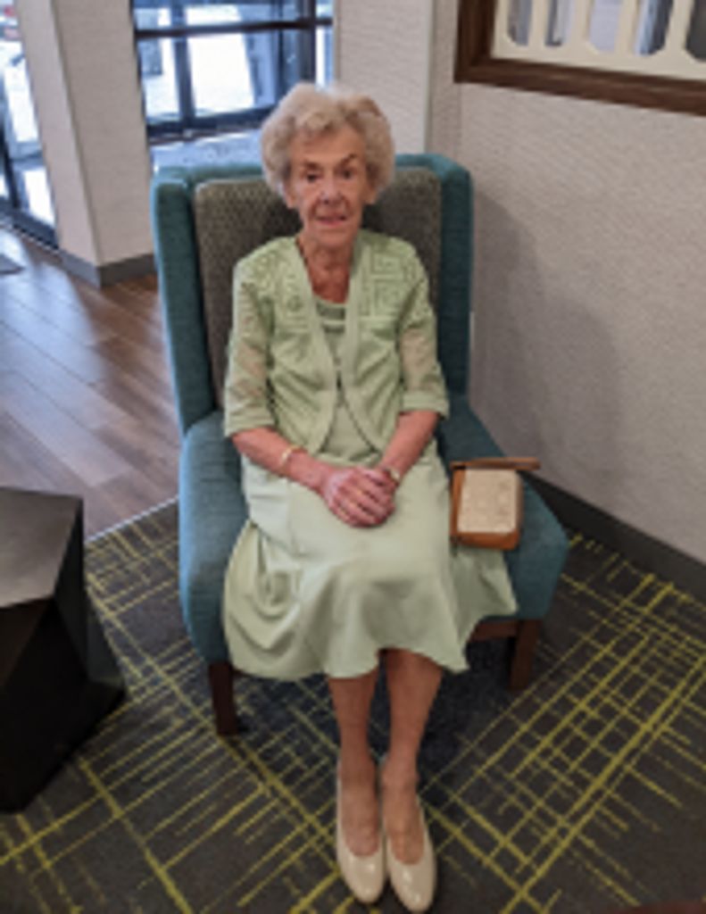 Mary L  Frediani
