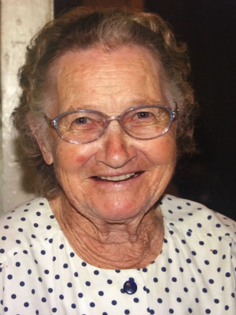 Louise (Searcy)  Buntain Profile Photo