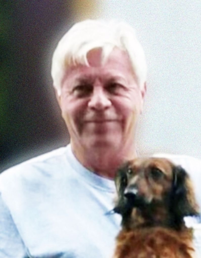 Robert 'Bob' Downing Profile Photo
