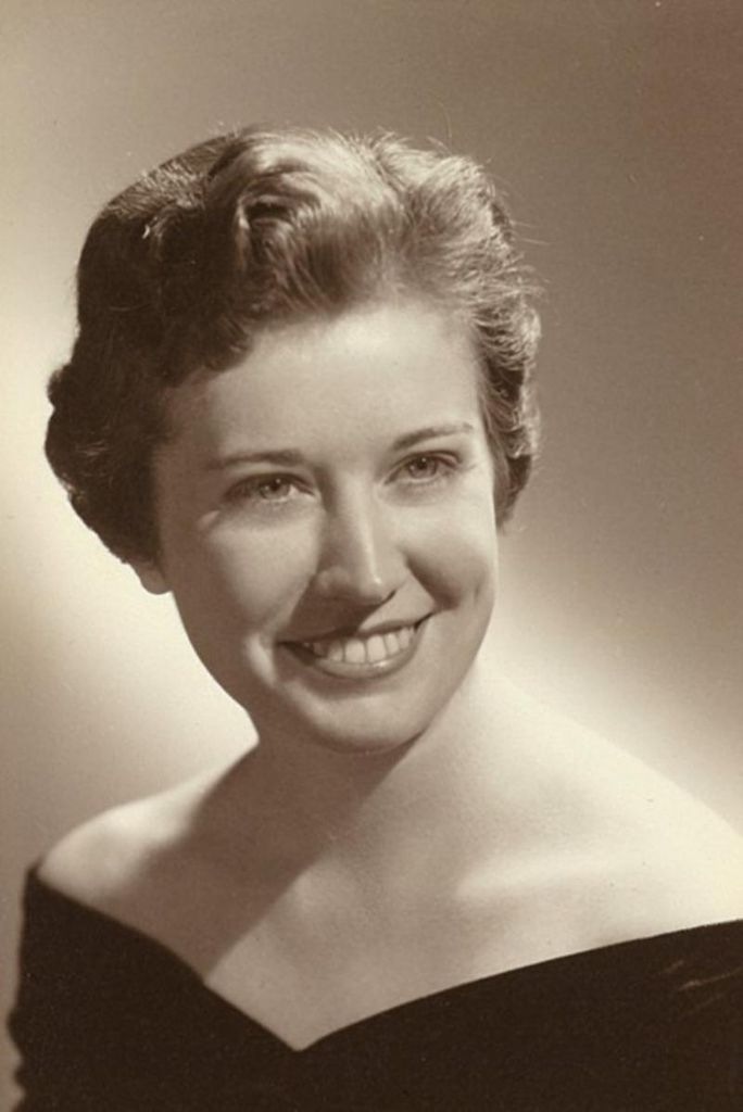 Donna D. Farnham Profile Photo