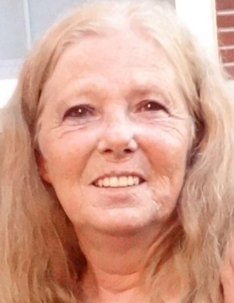 Charlotte Bell Profile Photo