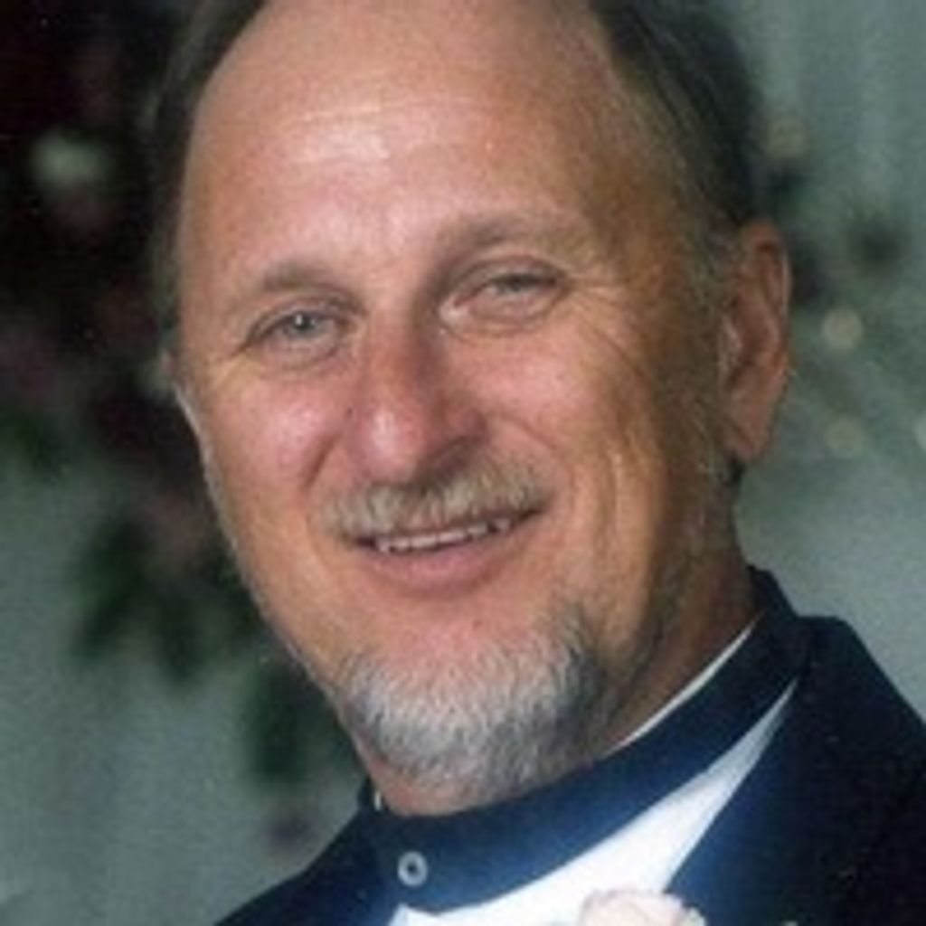 Francis Larry Grayek