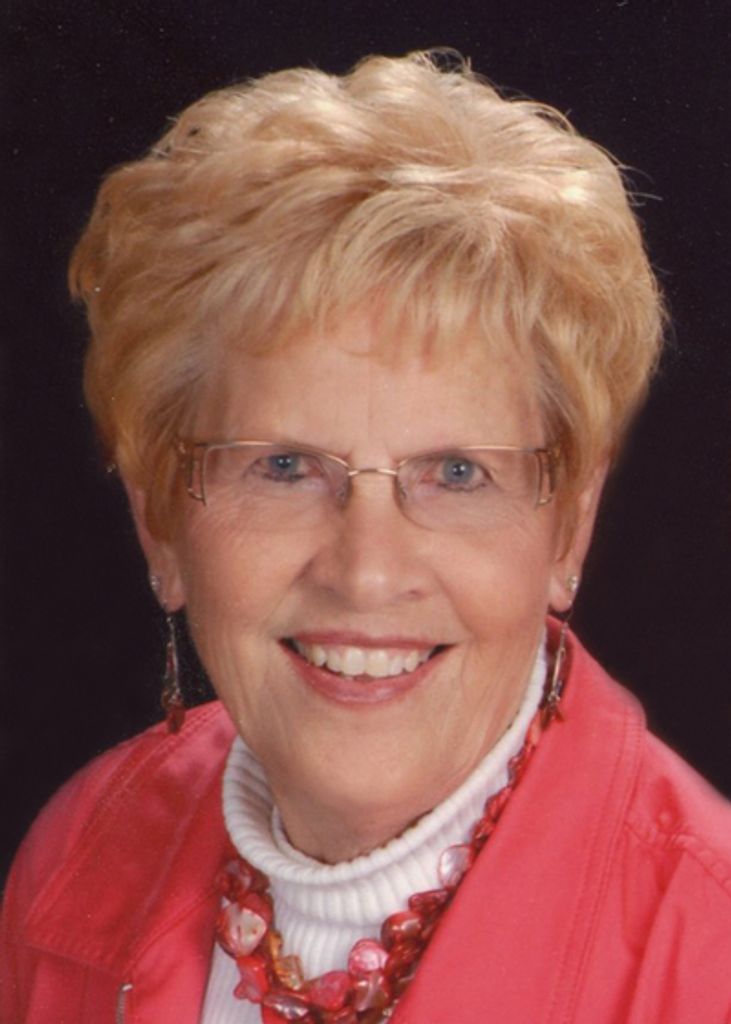 Linda Hutmacher Profile Photo