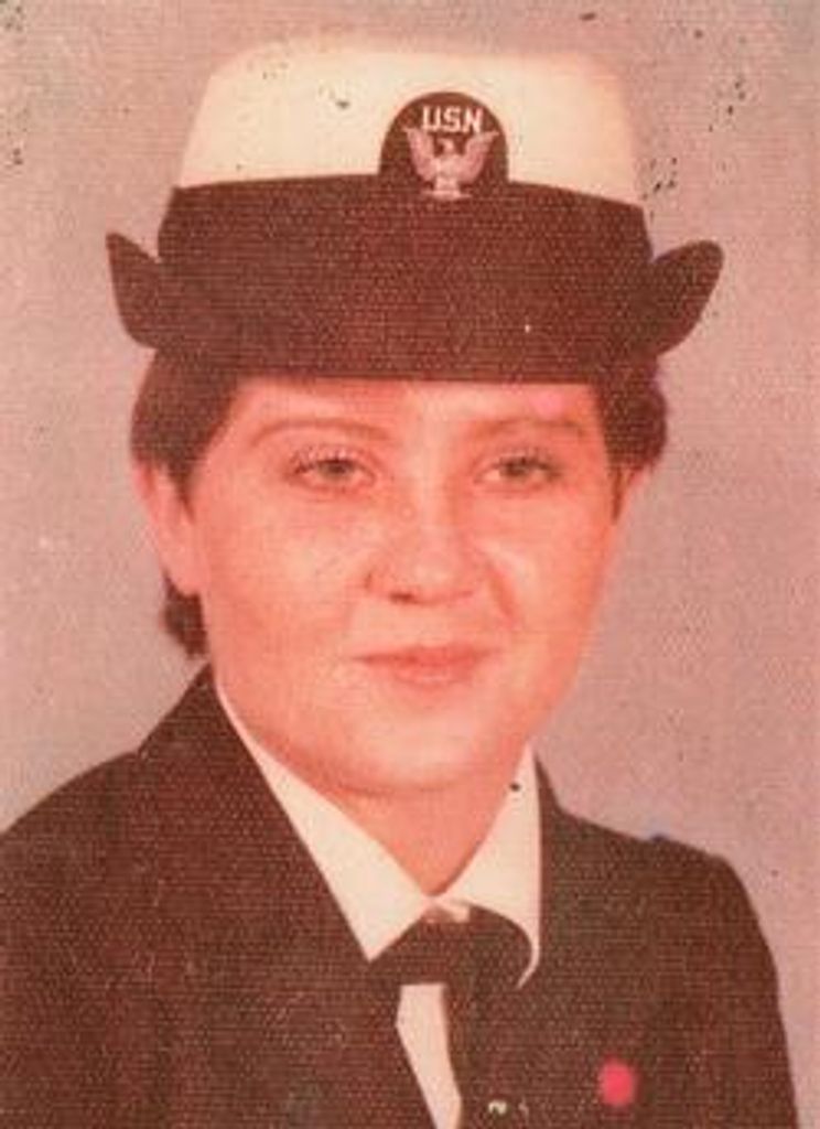 Suzanne Leslie Reyna Profile Photo