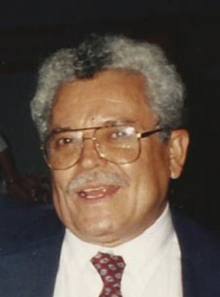 Salvador R. Escobales
