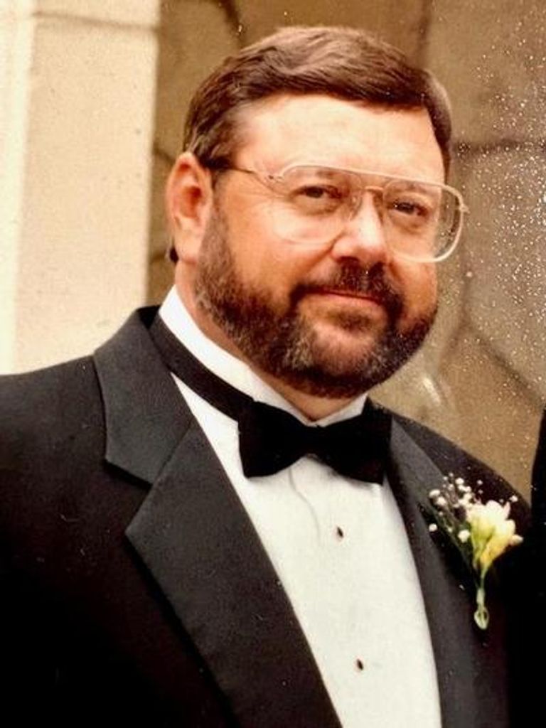 Michael Wayne Hale Profile Photo