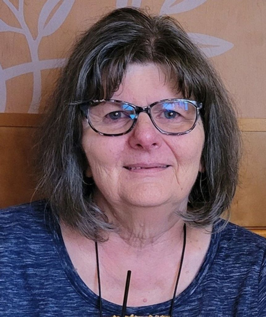 Linda Sanders Profile Photo