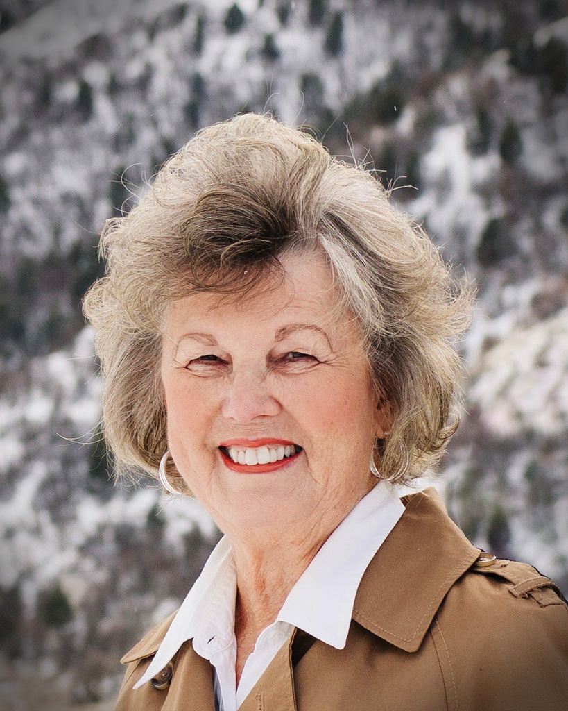 Dina Marie Downs Smith