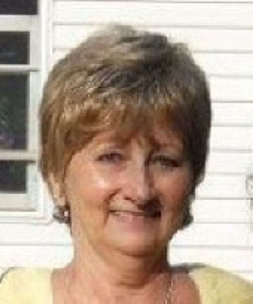 Carolyn Lewis