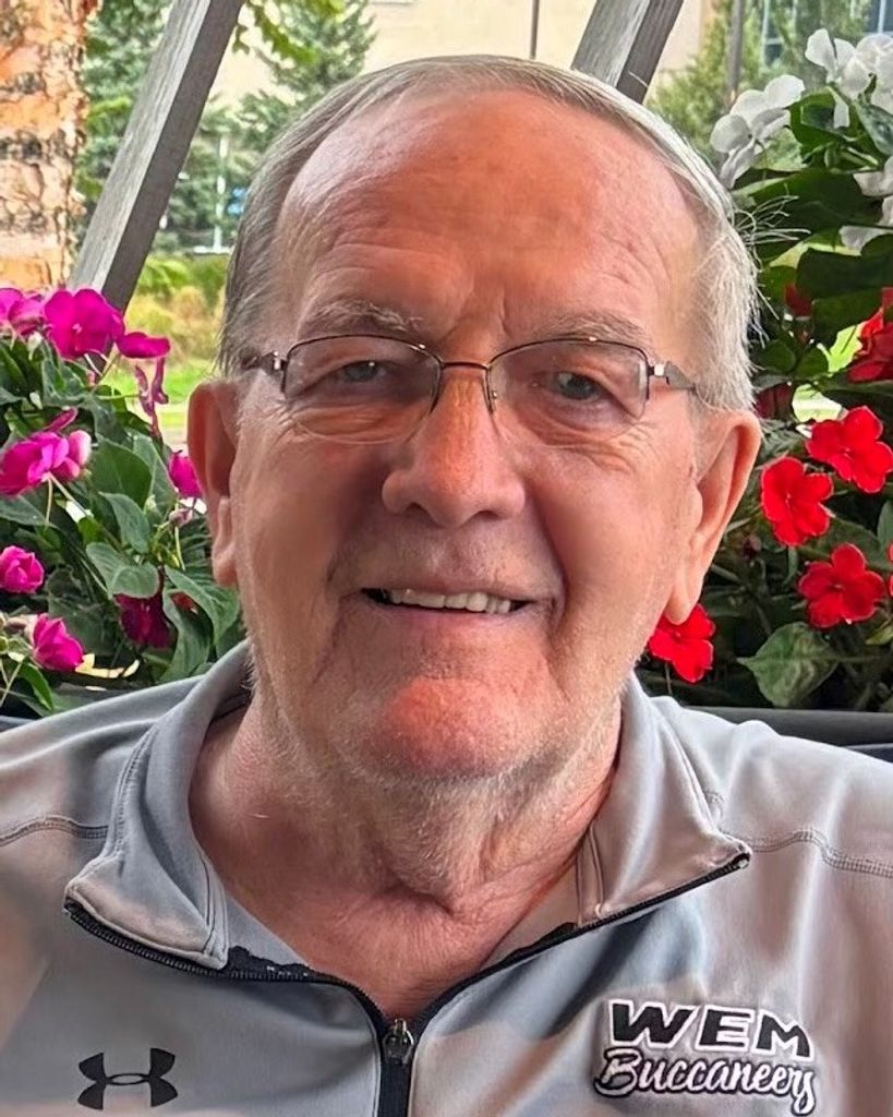 Burton "Burt" Munson Profile Photo