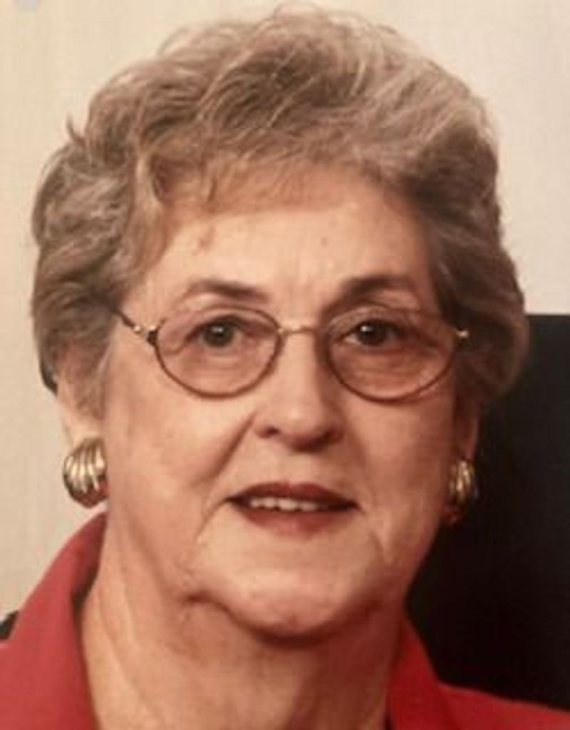 Anna Holcombe Profile Photo