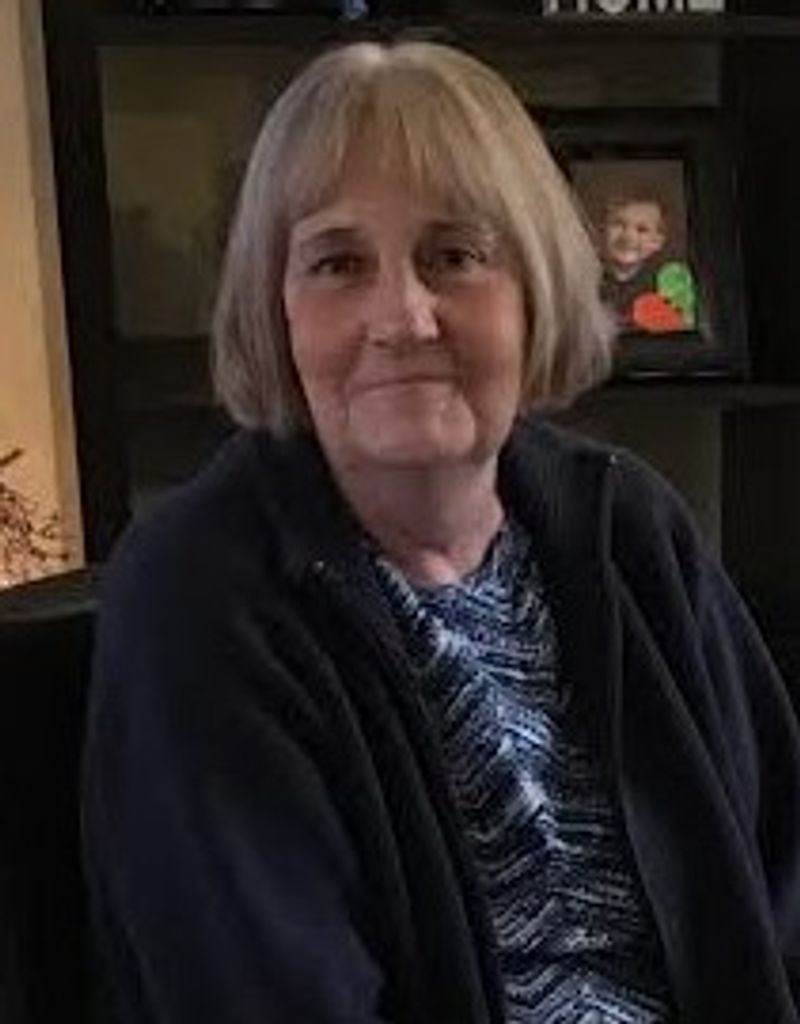 Patricia (Vanderbur)  Stant