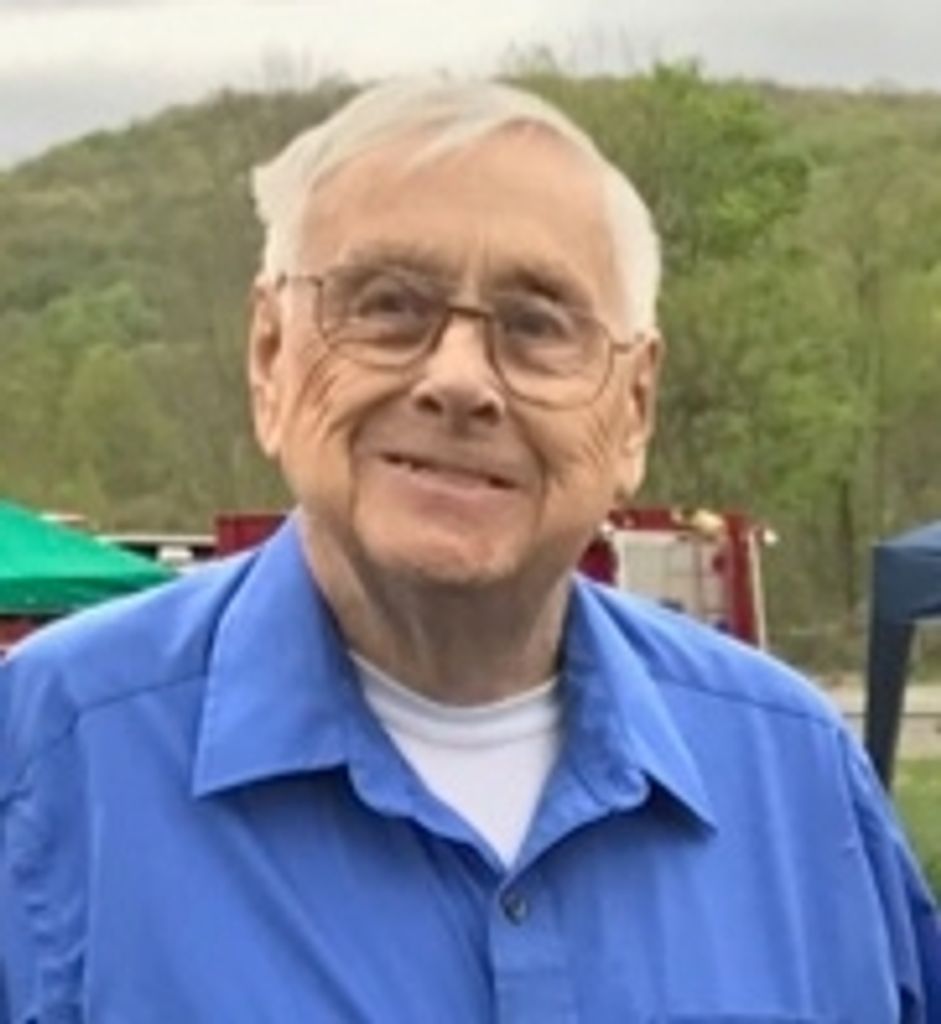 Robert J. Tifft Profile Photo