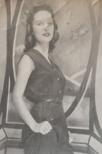 Irene (Wright)  Simpson photo gallery thumbnail 123 of 296