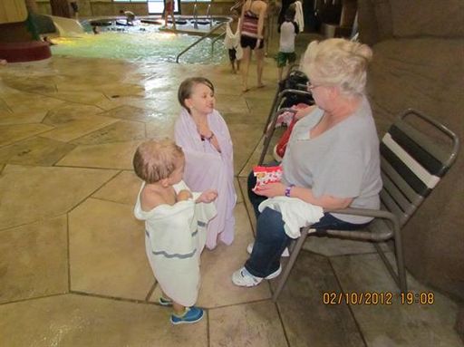 Dorothy Ogos photo gallery thumbnail 8 of 8