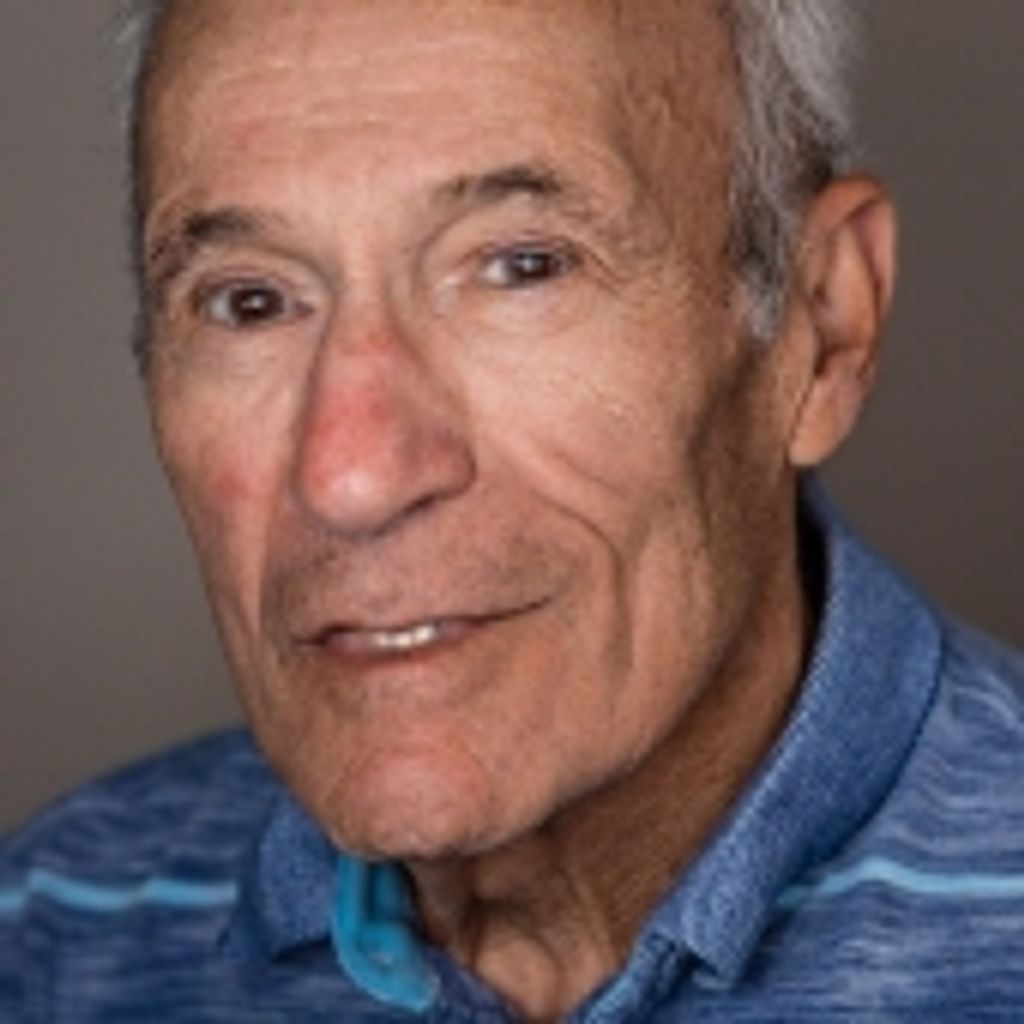 Rudolph J Lupinacci